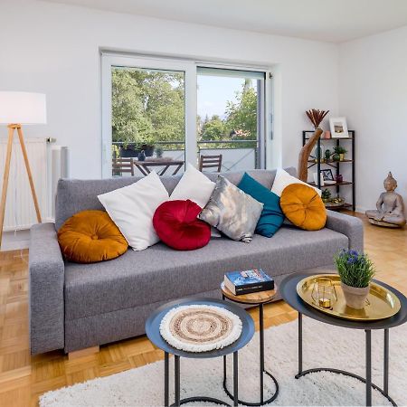 Eg Links-Wunderschoene 70M Grosse 2-Zimmer City Wohnung Naehe Salzburg Freilassing Kültér fotó