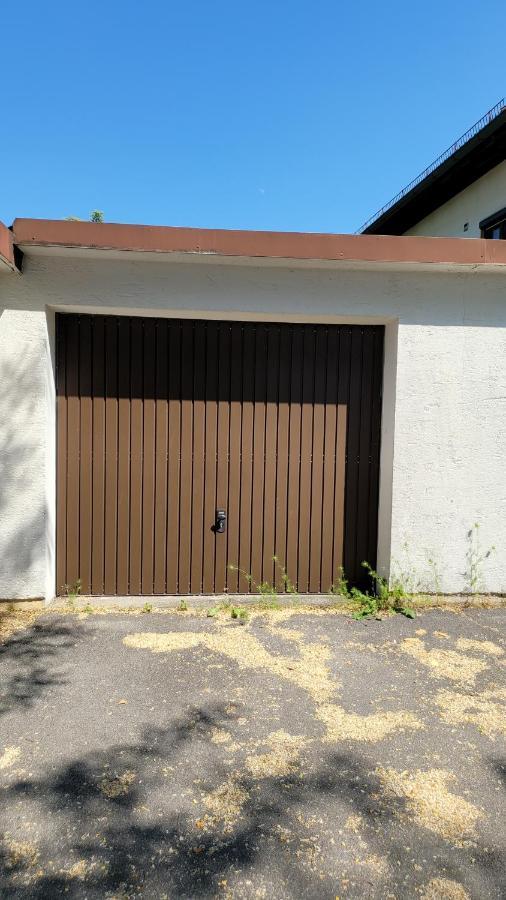 Eg Links-Wunderschoene 70M Grosse 2-Zimmer City Wohnung Naehe Salzburg Freilassing Kültér fotó