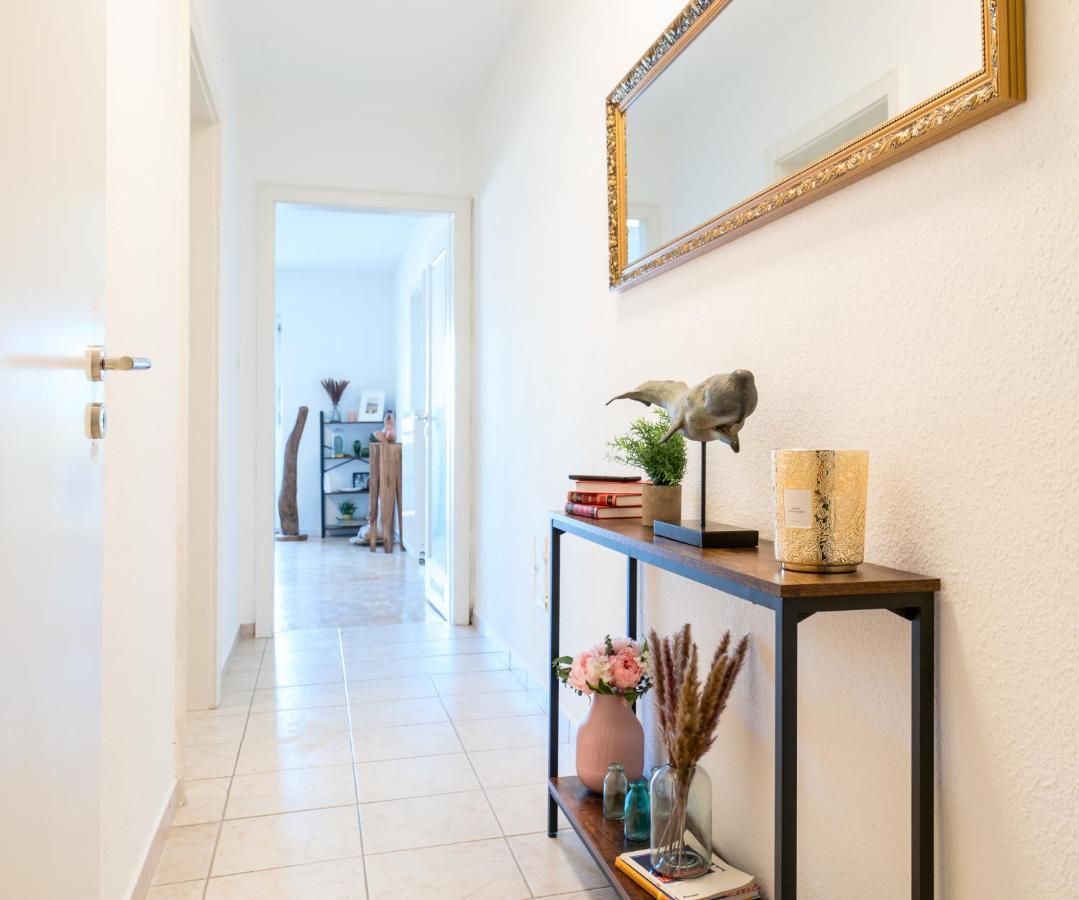 Eg Links-Wunderschoene 70M Grosse 2-Zimmer City Wohnung Naehe Salzburg Freilassing Kültér fotó
